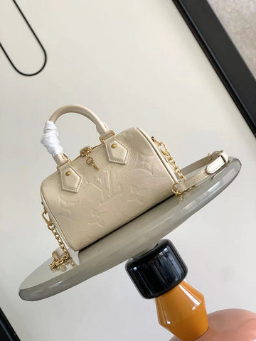 ES - LOV Women Bag - 111