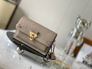 ES - LOV Women Bag - 3016