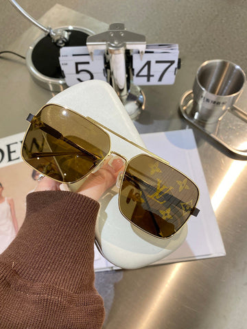 ES - LOV SunglaES - 092