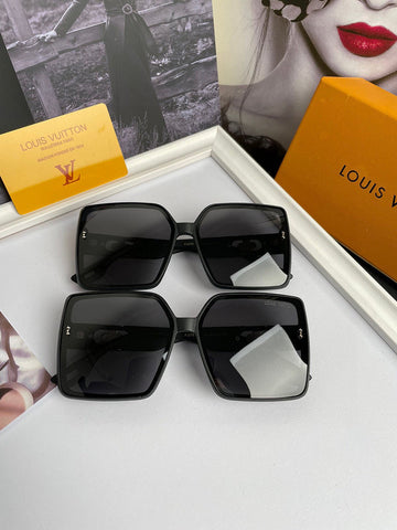 ES - LOV SunglaES - 009