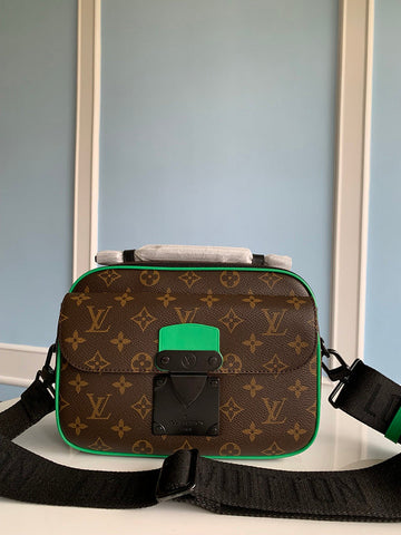 ES - LOV Women Bag - 3073