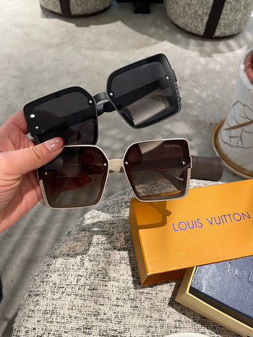 ES - LOV SunglaES - 079