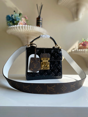 ES - LOV Women Bag - 2547