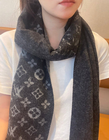 ES - LOV Scarf - 168