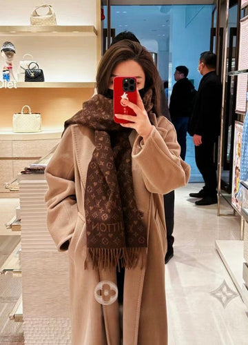ES - LOV Scarf - 010