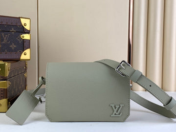 ES - LOV Women Bag - 018