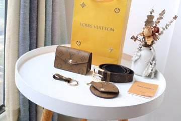 ES - LOV Wallet - 1349