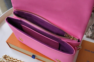 ES - LOV Wallet - 293