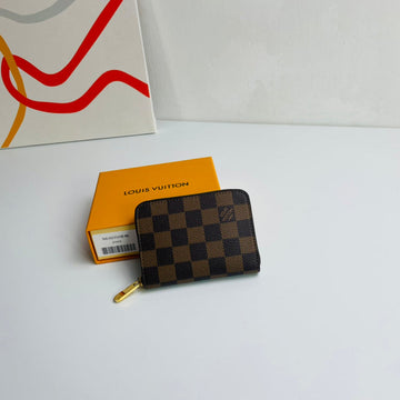 ES - LOV Wallet - 1087