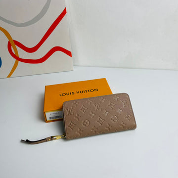ES - LOV Wallet - 359