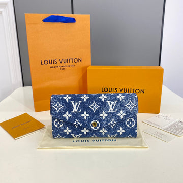 ES - LOV Wallet - 1368