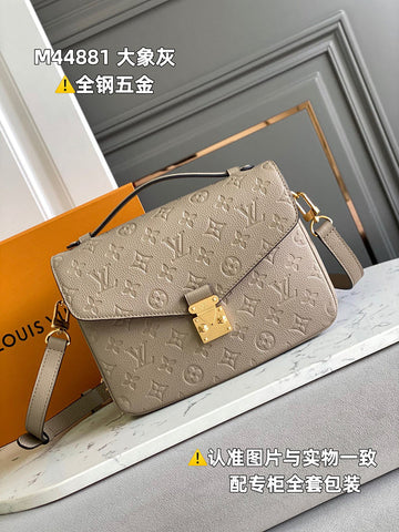 ES - LOV Women Bag - 2704
