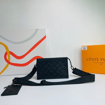 ES - LOV Wallet - 1403