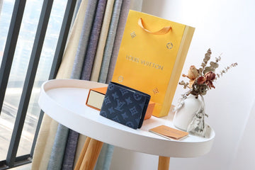 ES - LOV Wallet - 755