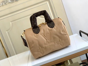 ES - LOV Women Bag - 2941