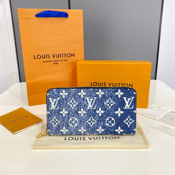 ES - LOV Wallet - 1414