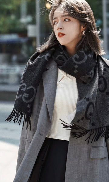 ES - GUKI Scarf - 170