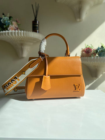 ES - LOV Women Bag - 2568