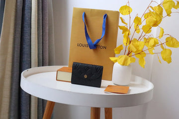 ES - LOV Wallet - 750