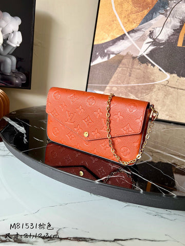 ES - LOV Women Bag - 2322