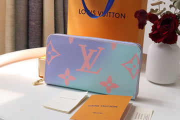 ES - LOV Wallet - 724