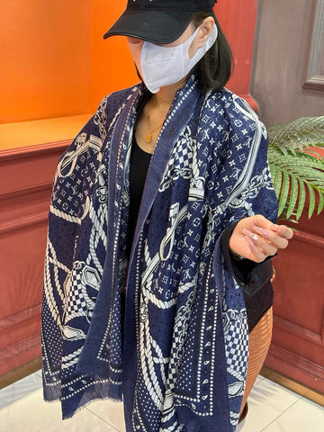 ES - LOV Scarf - 228
