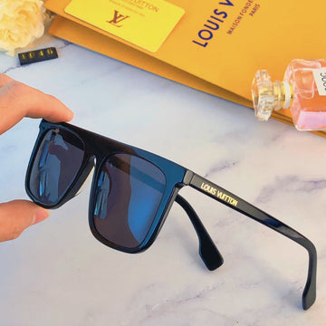 ES - LOV SunglaES - 012