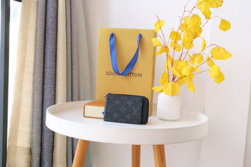 ES - LOV Wallet - 078