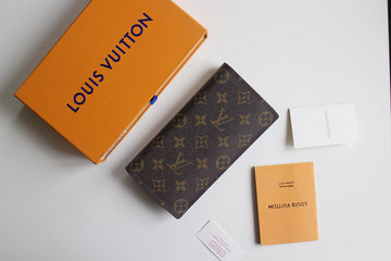ES - LOV Wallet - 573