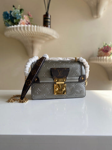 ES - LOV Women Bag - 2228