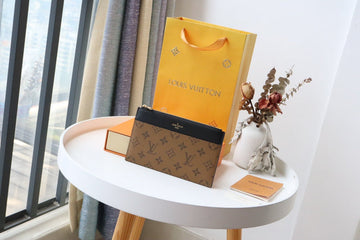 ES - LOV Wallet - 633