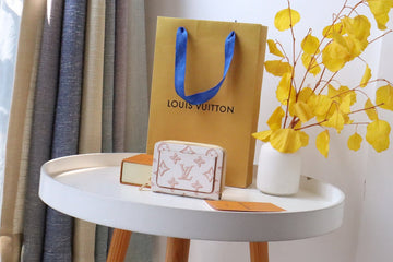 ES - LOV Wallet - 786