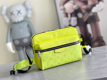 ES - LOV Women Bag - 180