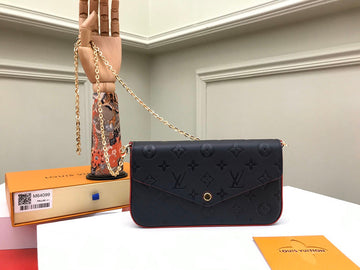 ES - LOV Wallet - 831