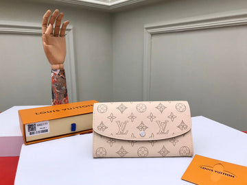 ES - LOV Wallet - 883