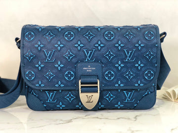 ES - LOV Women Bag - 2480