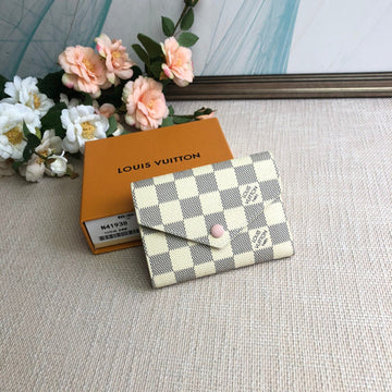 ES - LOV Wallet - 1306