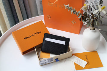 ES - LOV Wallet - 332