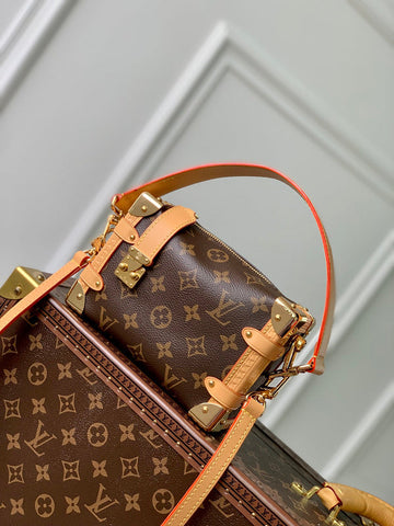 ES - LOV Women Bag - 1778