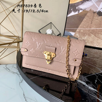 ES - LOV Women Bag - 2366