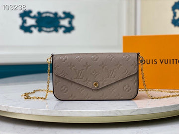 ES - LOV Women Bag - 124