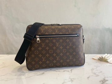 ES - LOV Women Bag - 2882