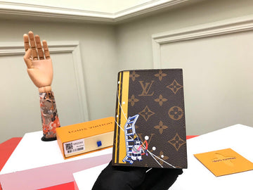 ES - LOV Wallet - 818