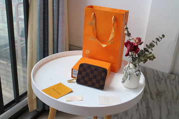 ES - LOV Wallet - 320