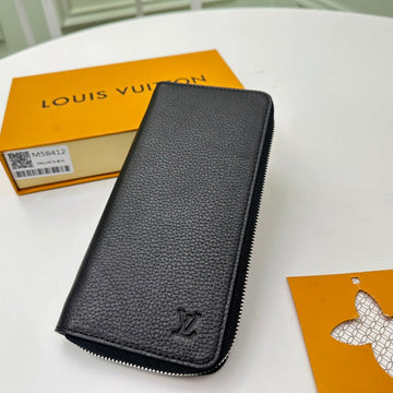 ES - LOV Wallet - 843