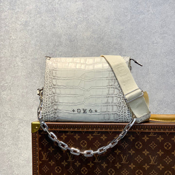 ES - LOV Women Bag - 3126