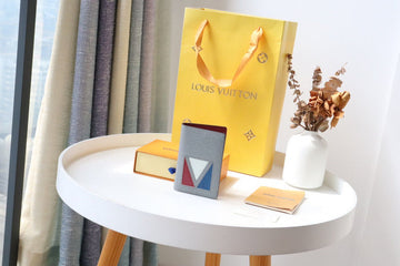 ES - LOV Wallet - 736
