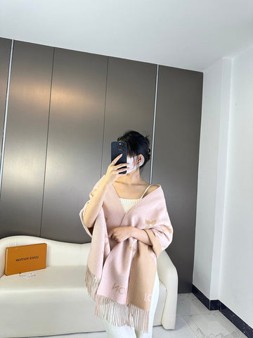 ES - LOV Scarf - 234