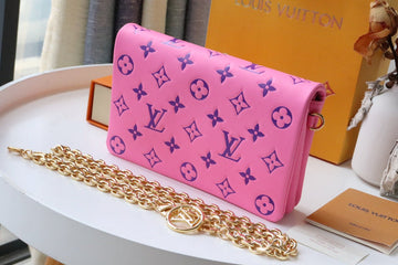 ES - LOV Wallet - 999