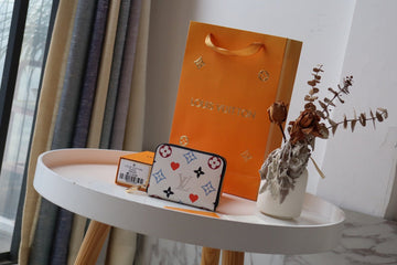 ES - LOV Wallet - 897